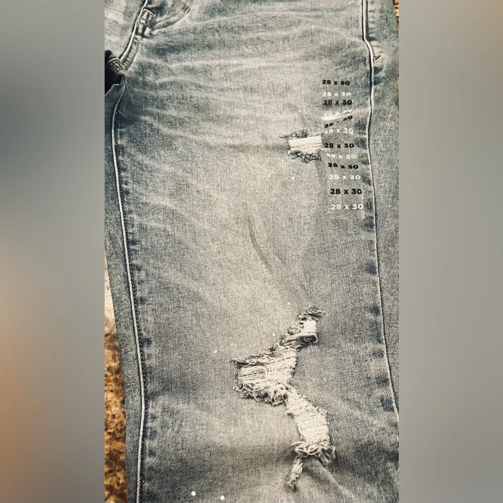 NWT Pacsun Stacked Skinny Paint Splatter Distressed Jeans